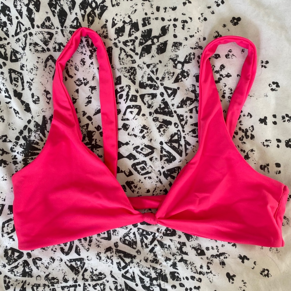 Skatie HOT PINK bikini top